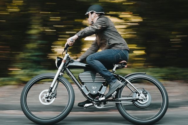 One of the great things about electric bikes is that they can be used in a variety of settings, including commuting.