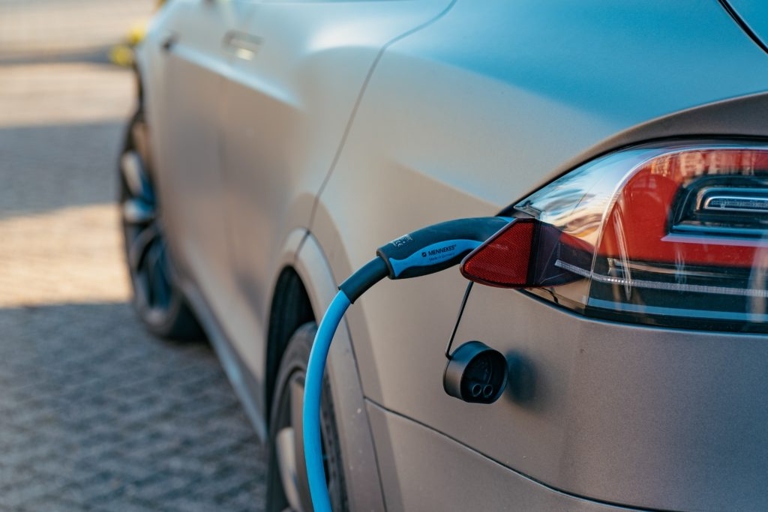 There are many different types of electric vehicles to choose from, each with their own set of pros and cons.